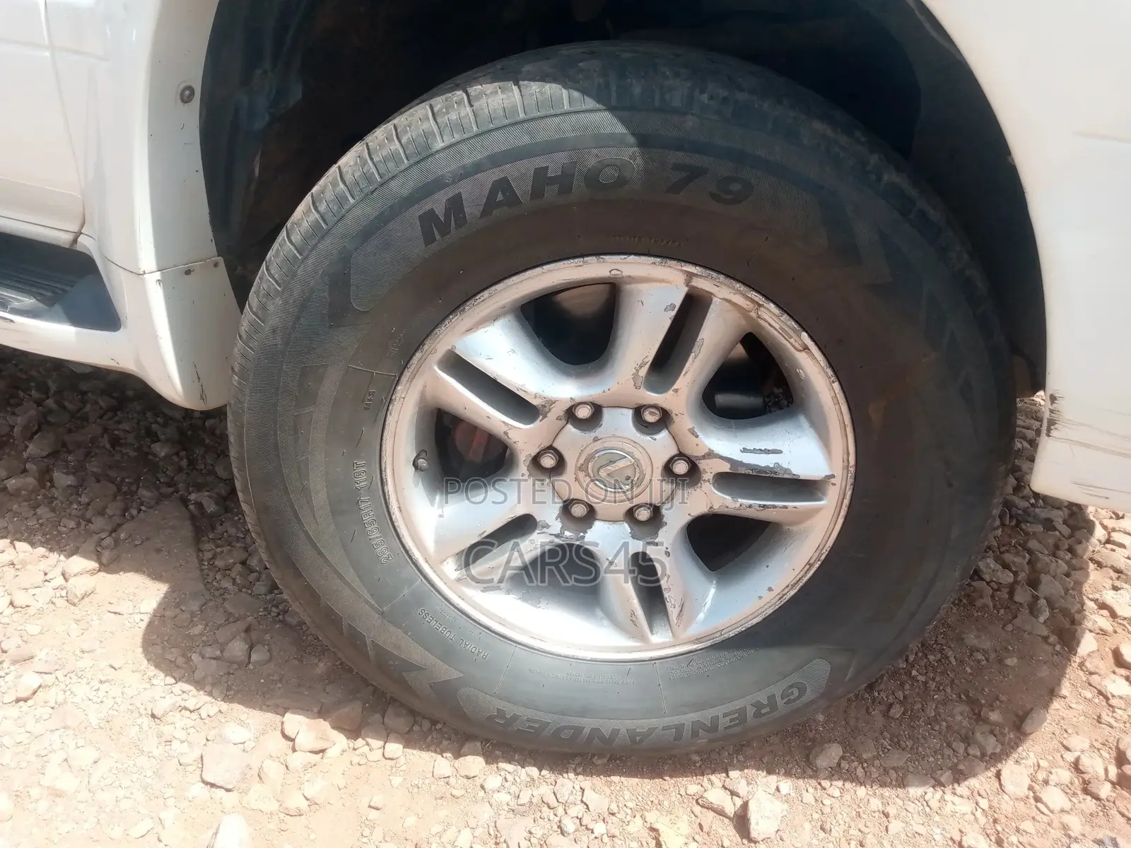 Lexus GX 2004 White