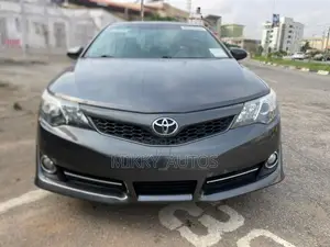 Toyota Camry 2013 Gray
