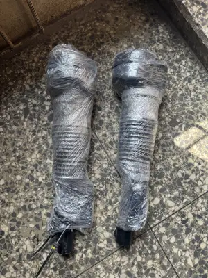 Range Rover Front Shock 2024, 2025