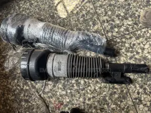 Range Rover Front Shock 2024, 2025