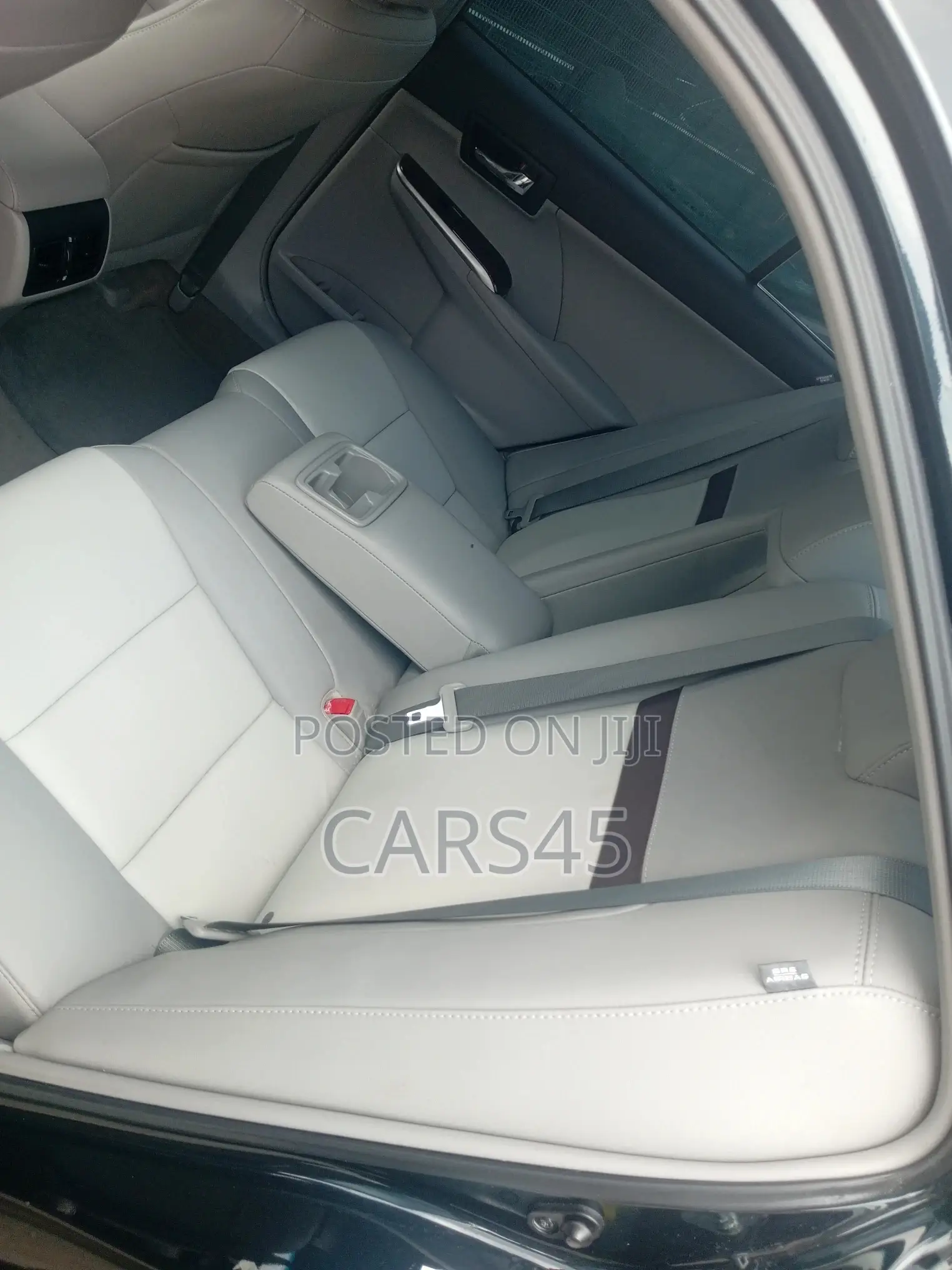 Toyota Camry 2012 Gray