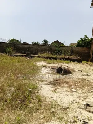 3plots Together in Majek Sangotedo