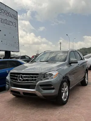 Mercedes-Benz M Class ML350 4MATIC 4dr SUV AWD (3.5L 6cyl 7A) 2014 Gray