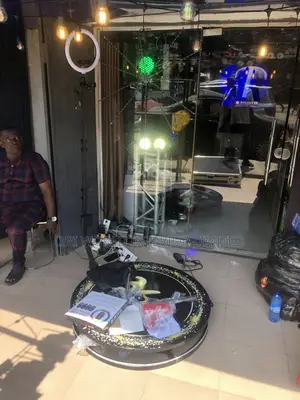 360 Video and Photo Rotating Booth Original