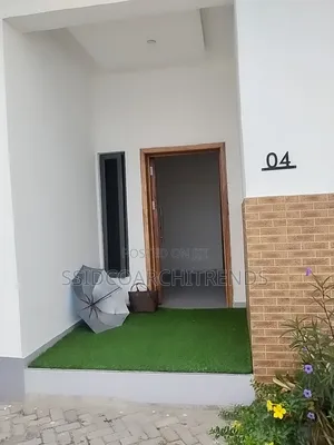 4bdrm Duplex in Call To Access, Chevron for rent