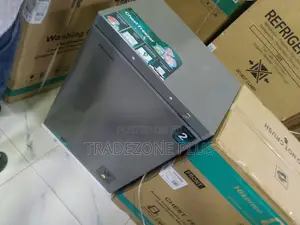 Hisense 97L Chest Freezer for Drinks and Frozen Products