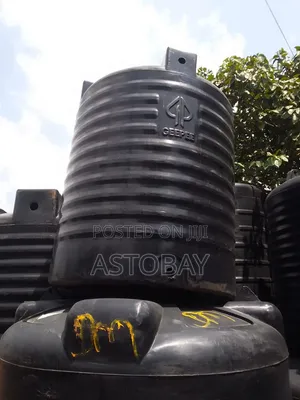 GeePee 1,200 Litres Black Plastic Water Tank