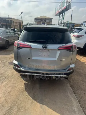 Toyota RAV4 2018 Silver