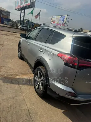 Toyota RAV4 2018 Silver