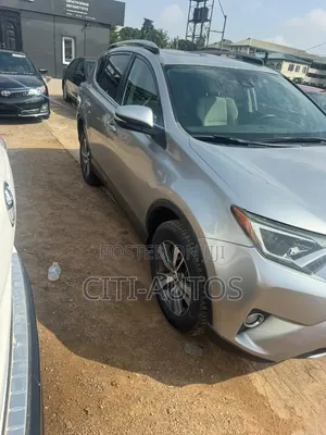 Toyota RAV4 2018 Silver