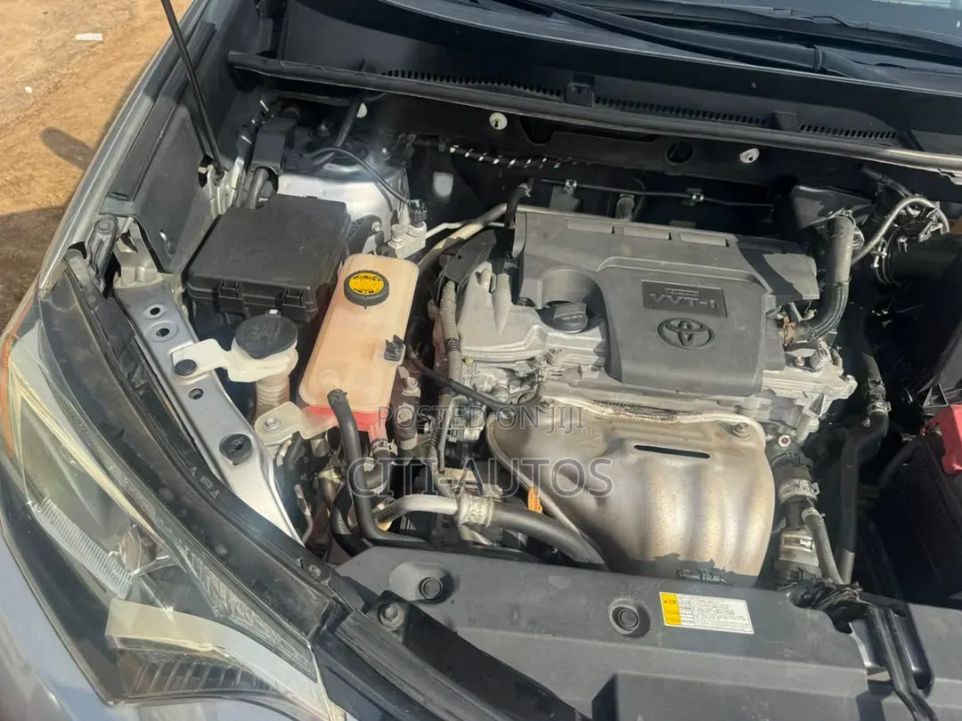 Toyota RAV4 2018 Silver