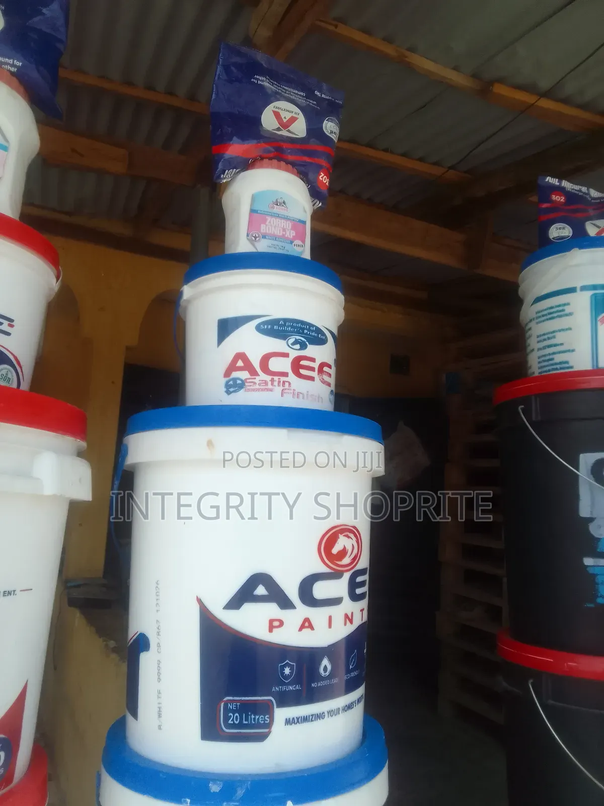 4 Litres ACEE ( Satin )