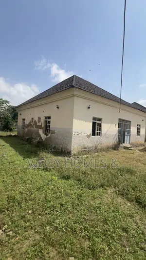 3bdrm Bungalow in Efab Sunshine, Apo District for rent