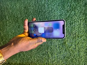 Apple iPhone XR 64 GB White