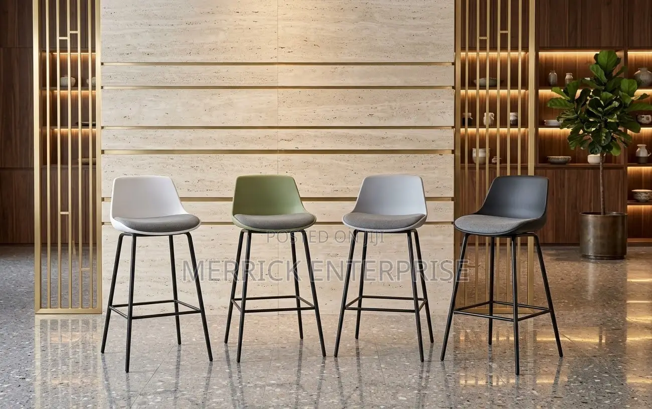 Modern Bar Stools With Cushion Seat