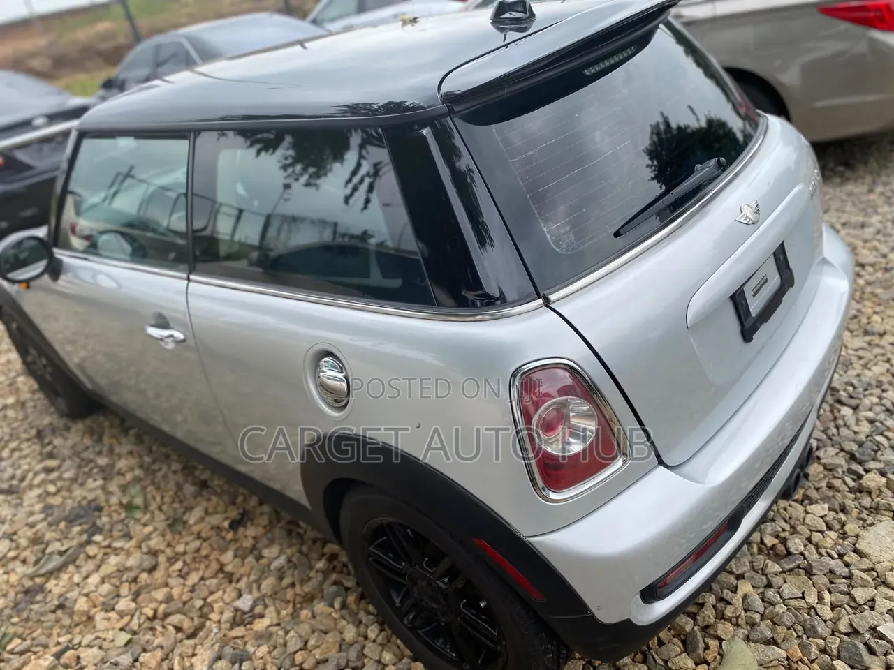 Mini Cooper S 2012 Silver