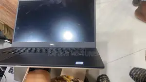 Laptop Dell Precision 5530 16GB Intel Core i7 SSD 512GB