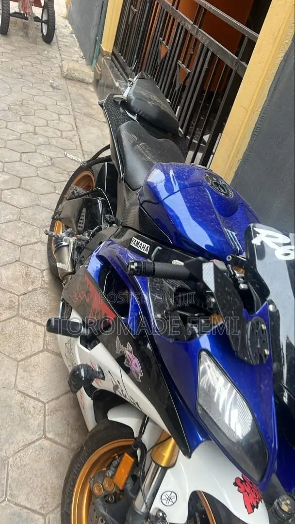 Yamaha R6 2013 Blue
