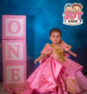 Once Used Children Dresss