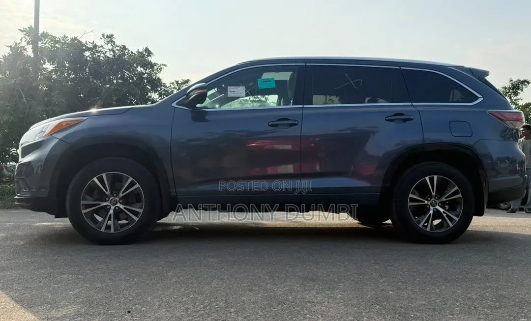 Toyota Highlander 2016 Gray