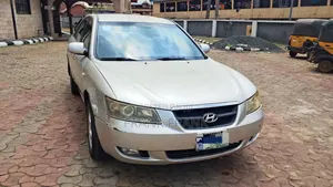 Hyundai Sonata 2006 Silver