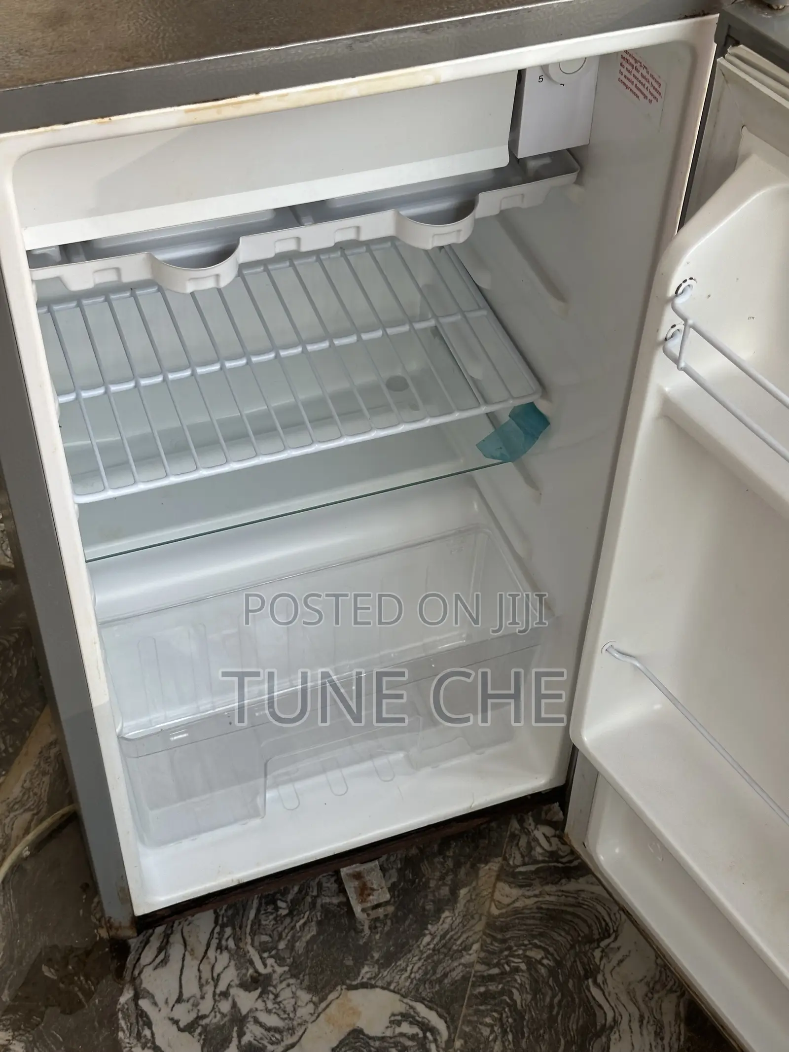 Skyrun 80L Freezer