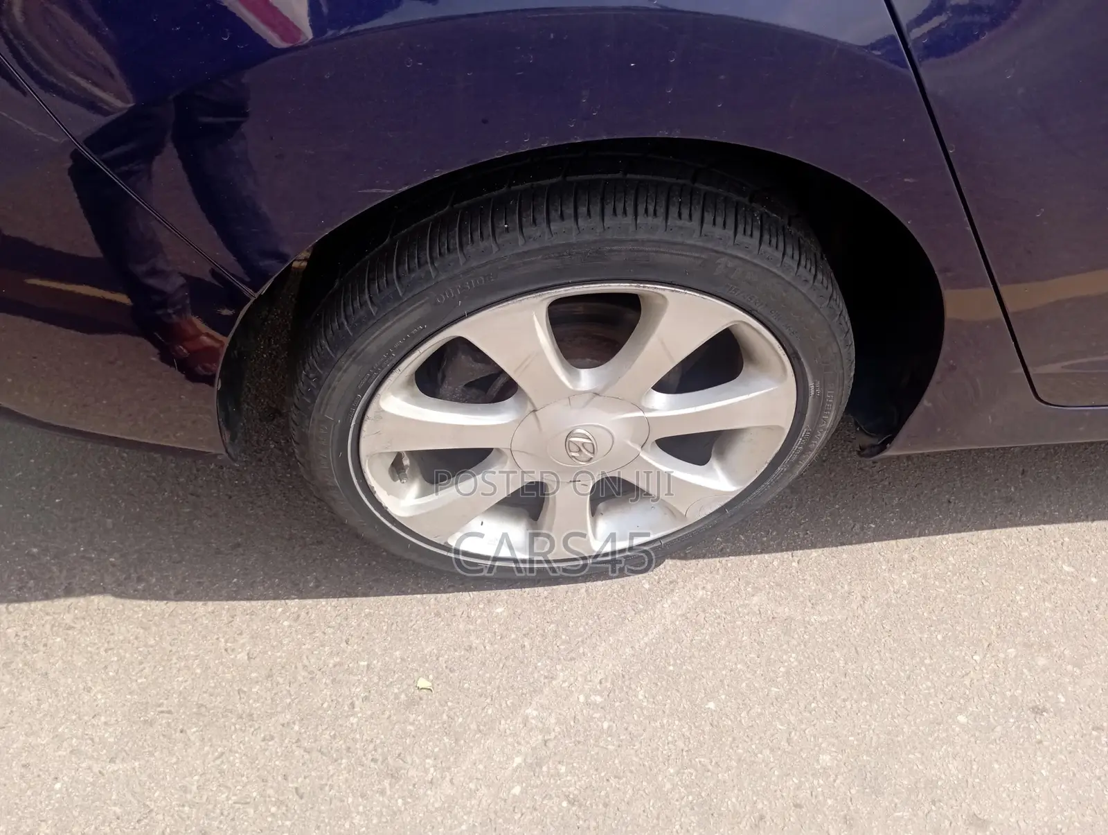 Hyundai Elantra 2011 Blue
