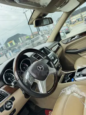 Mercedes-Benz M Class 2013 Silver