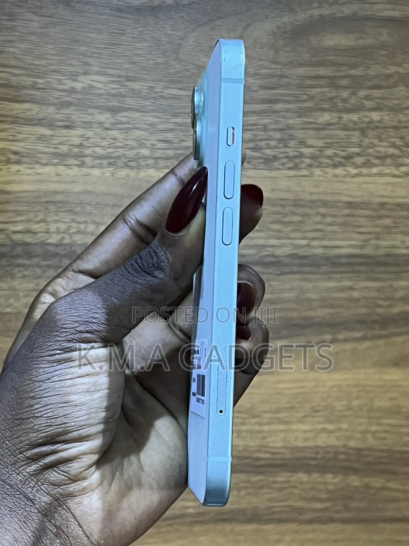Apple iPhone 15 128 GB Green