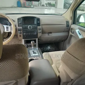 Nissan Pathfinder 2027 Brown
