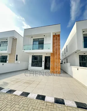 4bdrm Duplex in Chevron for sale