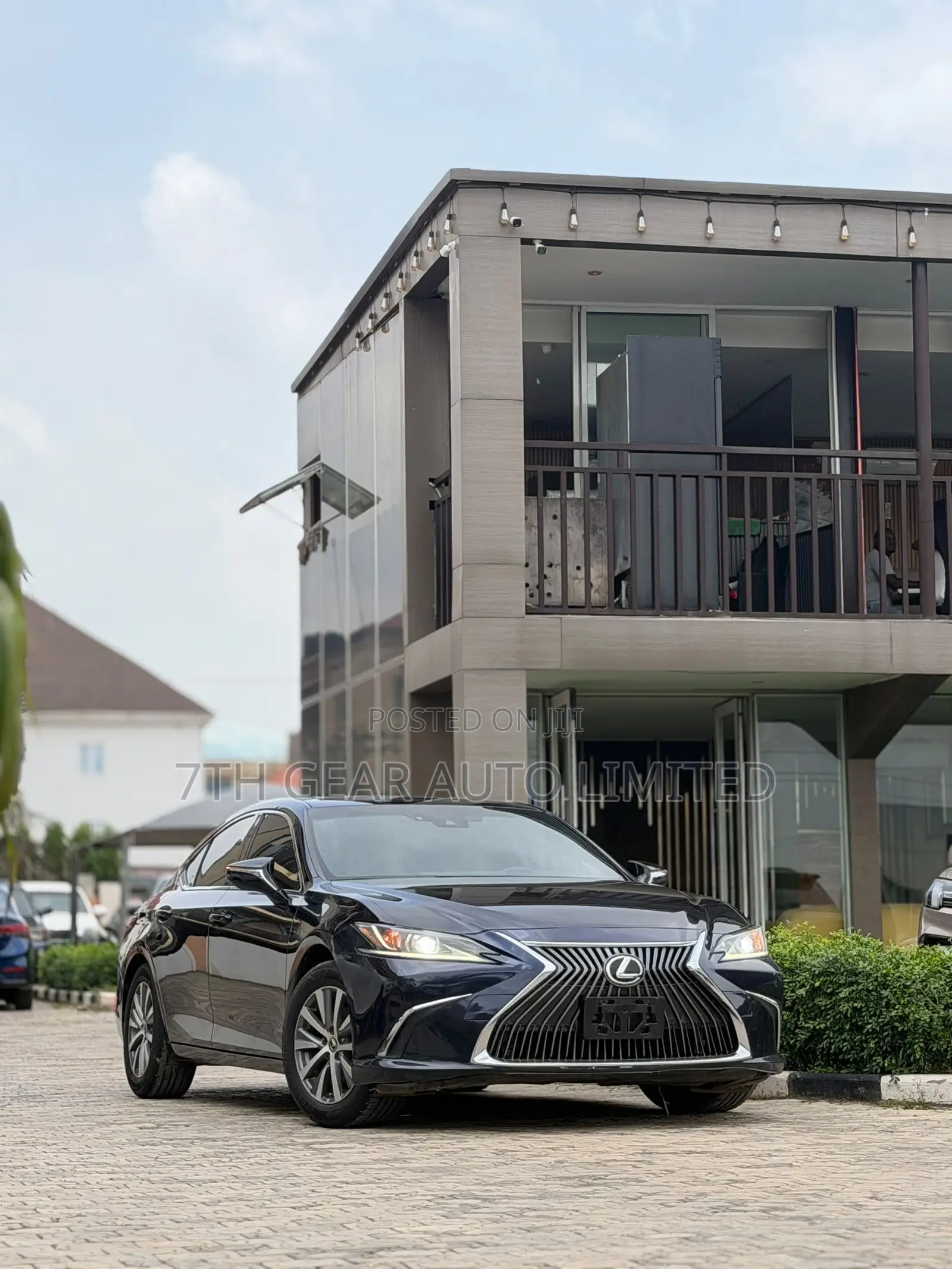 Lexus ES 350 Base 2020 Blue