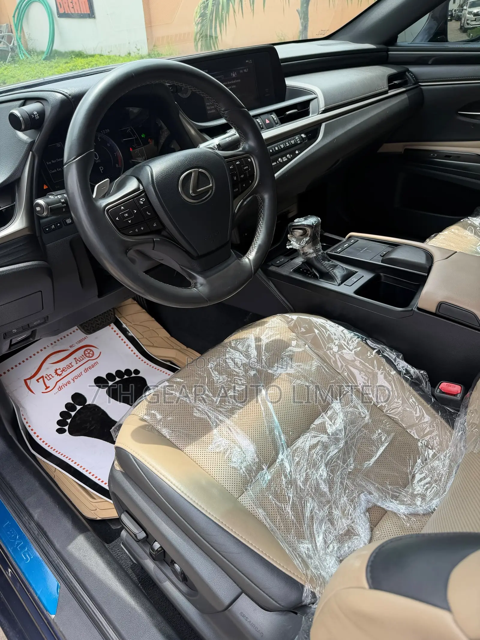 Lexus ES 350 Base 2020 Blue