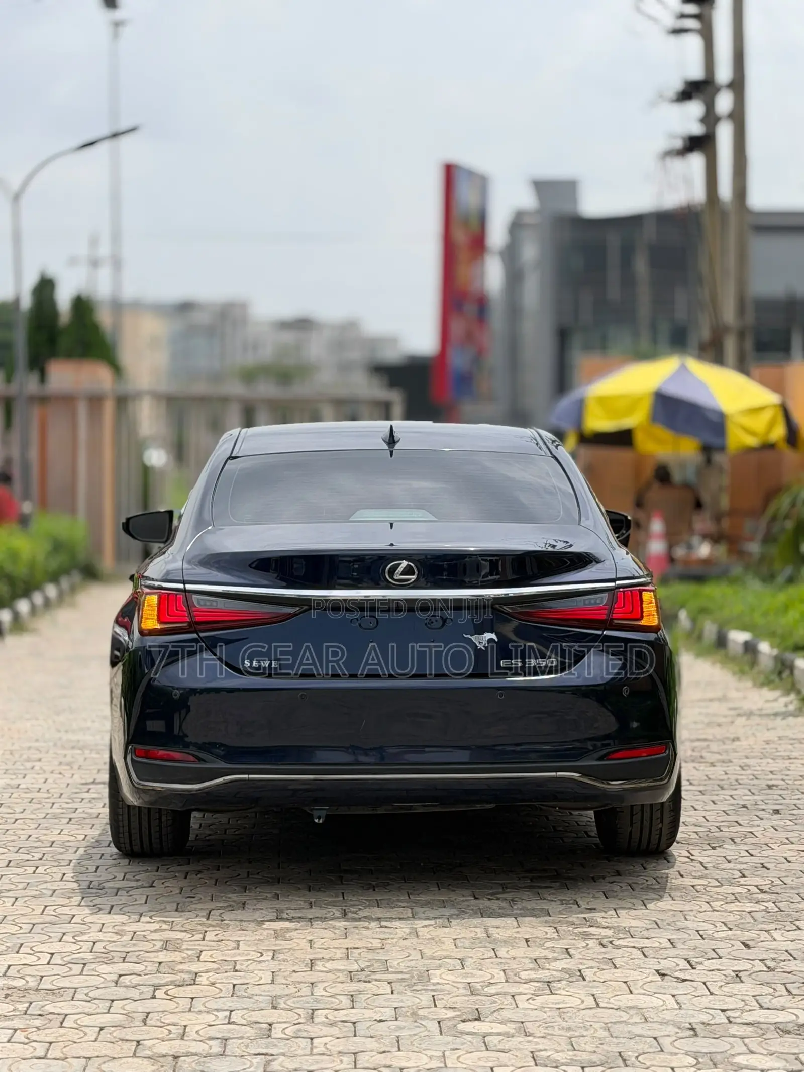 Lexus ES 350 Base 2020 Blue