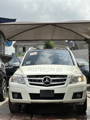 Mercedes-Benz GLK-Class 350 4MATIC 2011 White