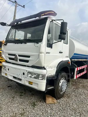 HOWO 290 Water Tanker