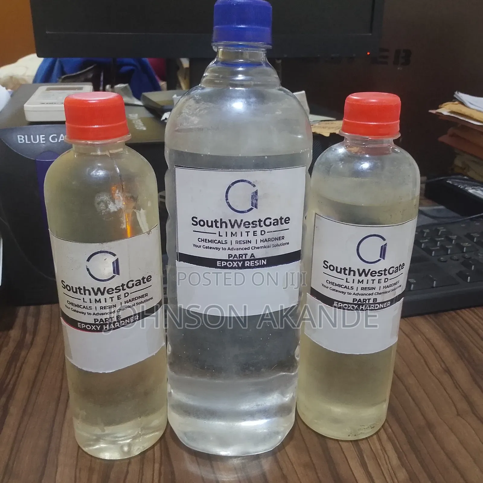 Crystal Clear Epoxy Resin and Hardner