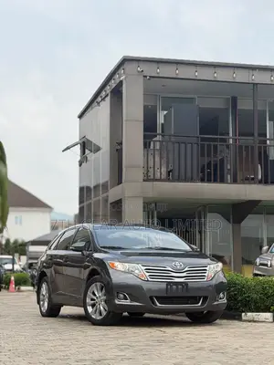 Toyota Venza LE 2013 Gray