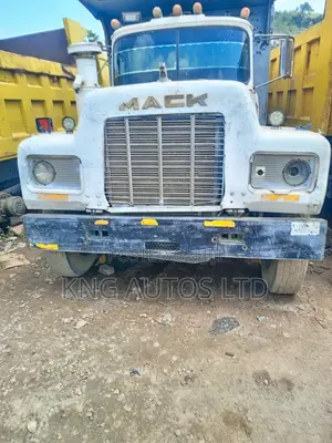 Mack R Model