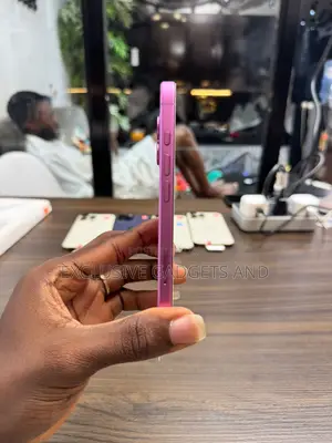 Apple iPhone 16 256 GB Pink