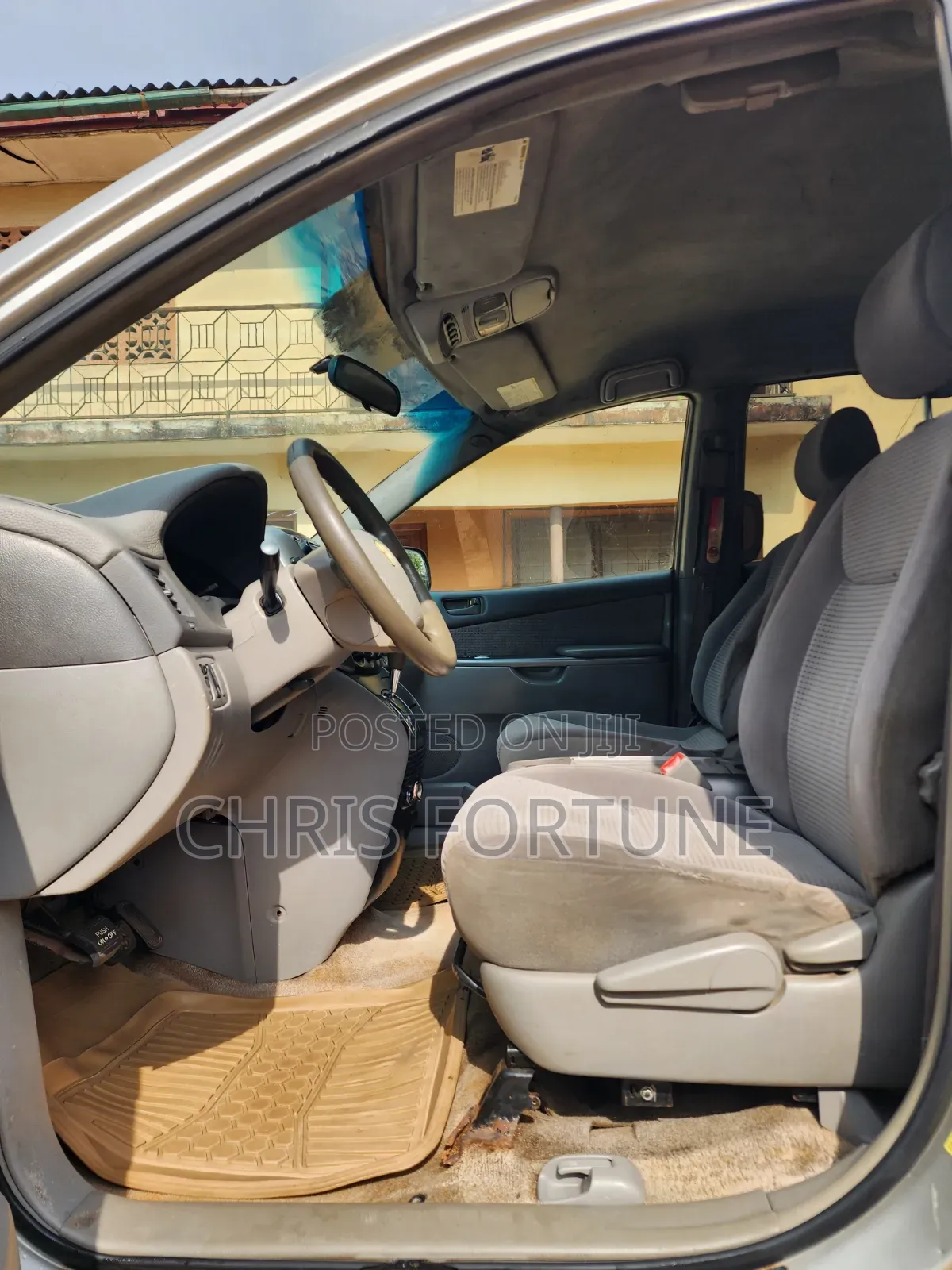 Toyota Sienna 2006 Silver