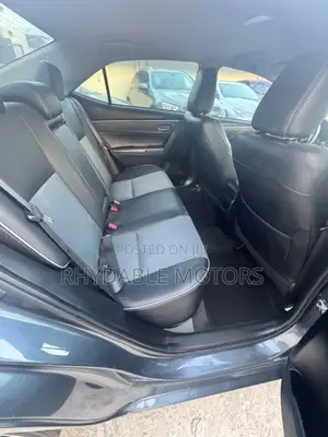 Toyota Corolla S Plus 4dr Sedan (1.8L 4cyl CVT) 2016 Gray