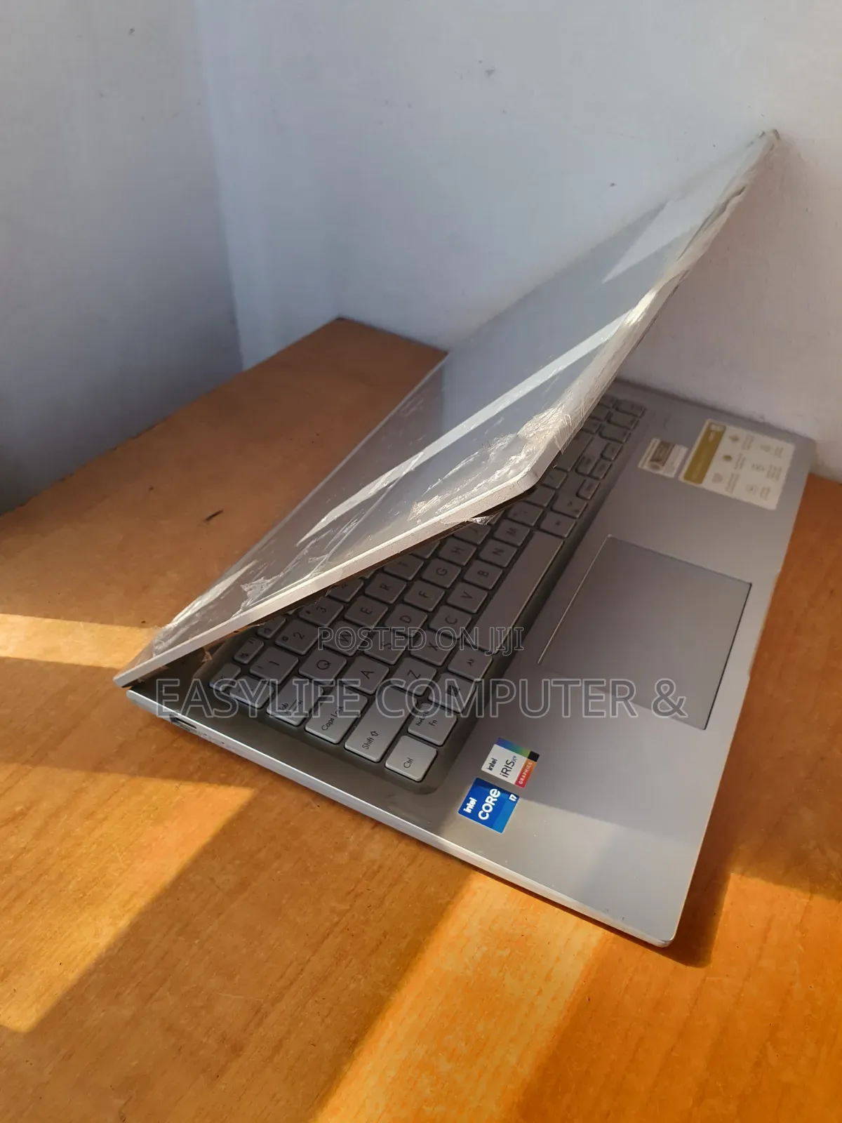 Laptop Asus 8GB Intel Core i7 SSD 256GB