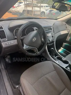 Hyundai Sonata 2012 Gray