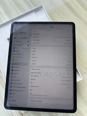 Apple iPad Pro 12.9 (2022) 512 GB Gray