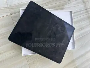 Apple iPad Pro 12.9 (2022) 512 GB Gray
