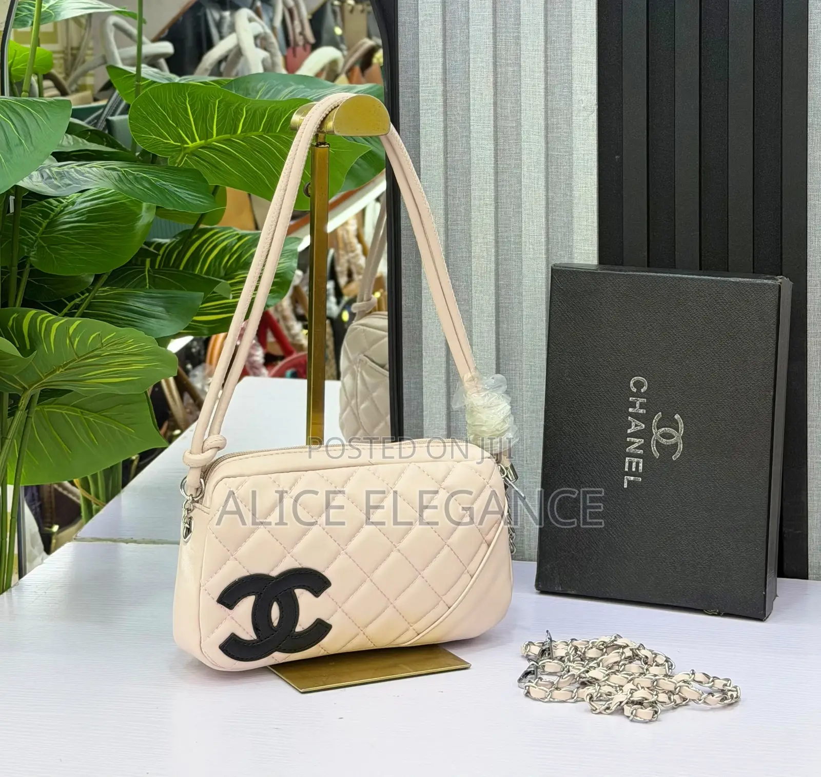 Chanel Quality Handbag