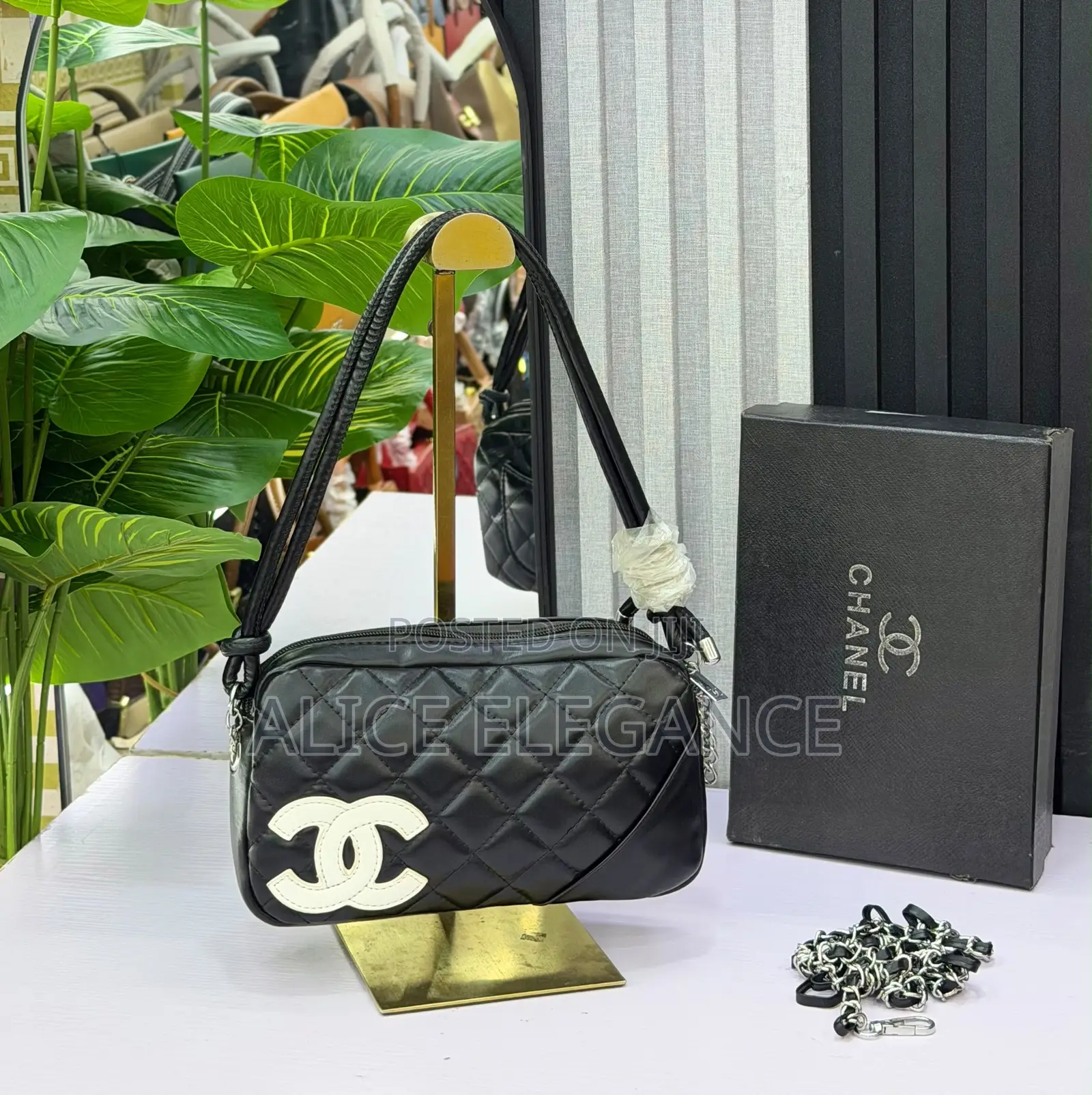 Chanel Quality Handbag