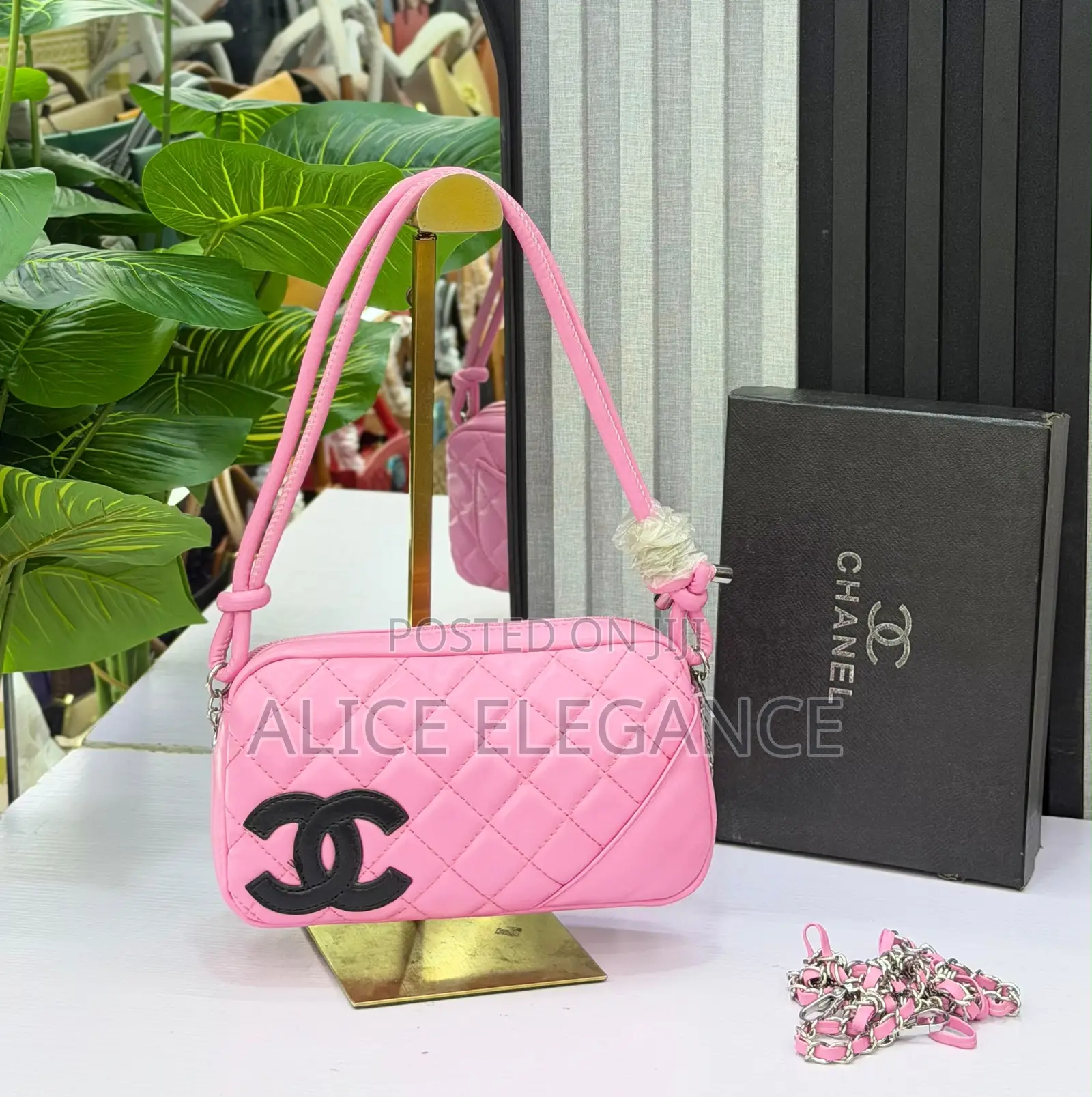 Chanel Quality Handbag