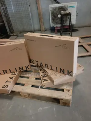 Complete Starlink Gen 3 V4 Original Wi-Fi Router for Sale